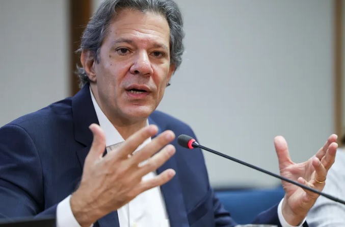 IRPF isento até R$ 5 mil e regulamentação de big techs: Haddad define metas para 2025 e 2026