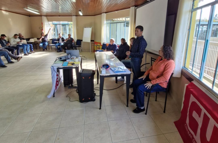 IndustriALL discute estratégias sindicais frente à reestruturação produtiva