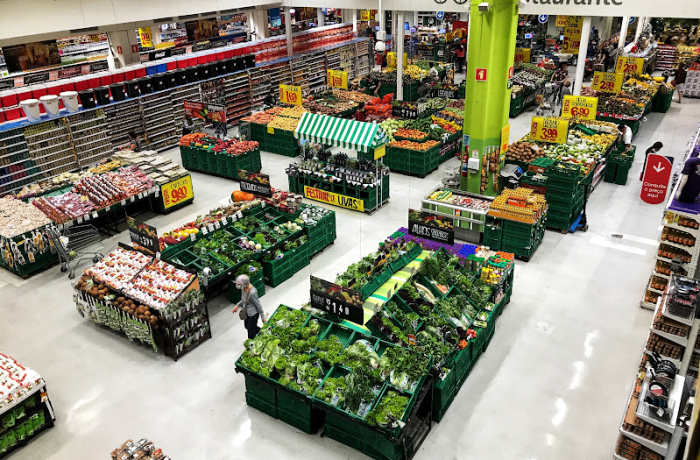 Preços de alimentos caem e prévia da inflação de junho fica em 0,26%