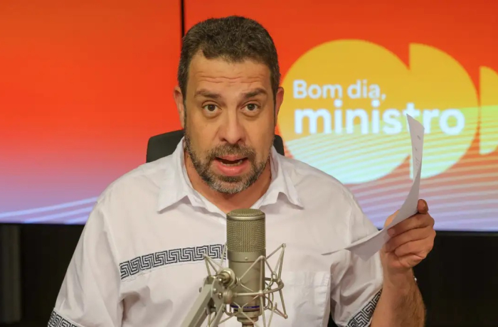 Fim da escala 6x1 deve aumentar produtividade, diz Boulos