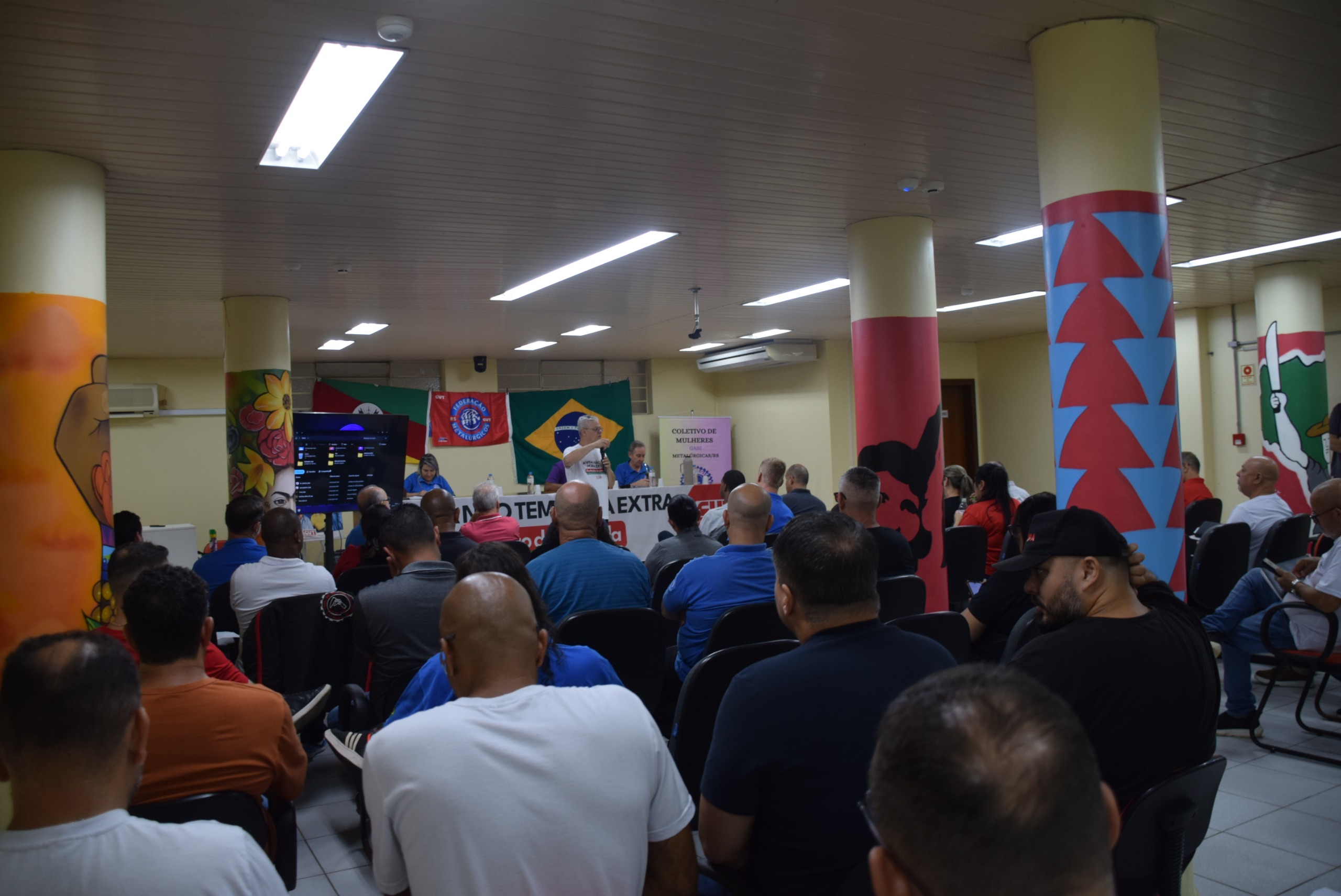 Metalúrgicos da CUT-RS definem pauta da campanha salarial 2026/2027