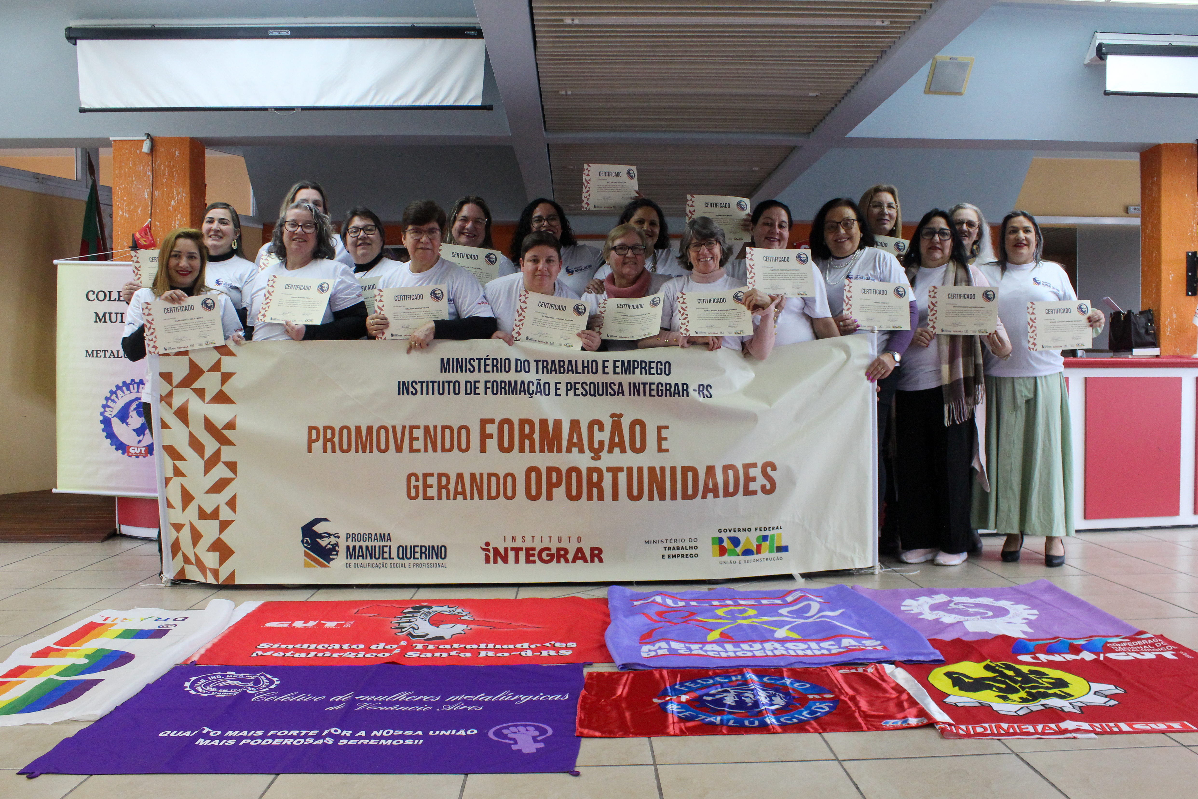 Formatura do Curso Direitos das Mulheres: formação social e profissional