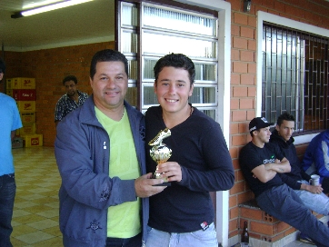 Carazinho homenageia os trabalhadores com grande torneio de futebol