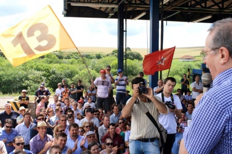 Metalúrgicos de Passo Fundo participam de ato de abertura dos pedágios