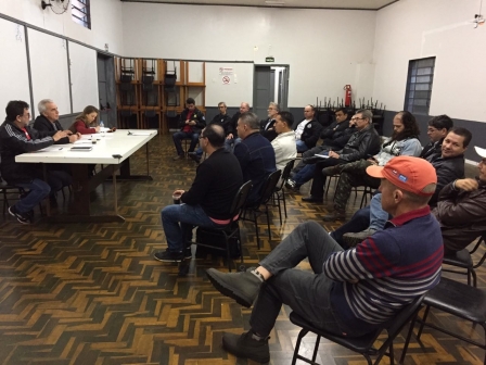 Campanha Salarial: Sindicatos promovem plenária em Carazinho para debater mesa de Máquinas Agrícolas