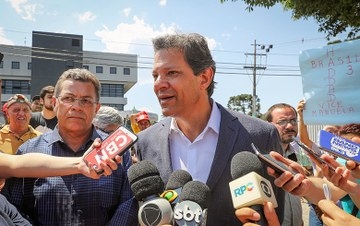 Queremos cultivar ambiente de paz com foco em emprego e educação, diz Haddad