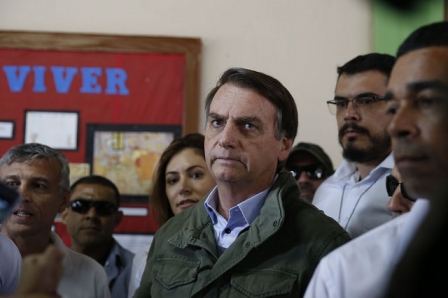 58 milhões de eleitores votaram em Bolsonaro, 89 milhões, não