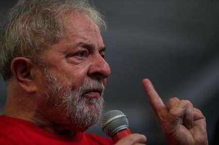 Julgamento do pedido de liberdade de Lula no Supremo é adiado