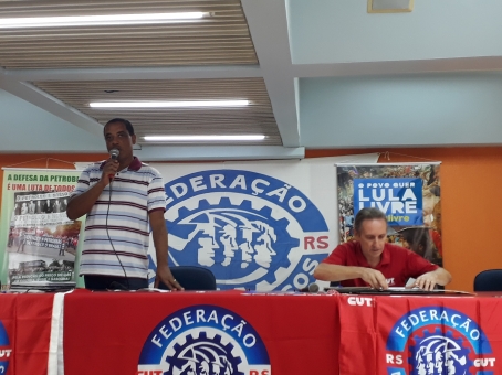  Campanha salarial, enfrentamento à Reforma da Previdência e homenagem a Santo Dias marcam a plenária dos metalúrgicos do RS
