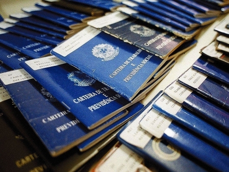 Taxa de desemprego sobe e país já tem 13,1 milhões de desempregados