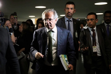 Orçamento do governo para 2020 deve agravar crise econômica e social