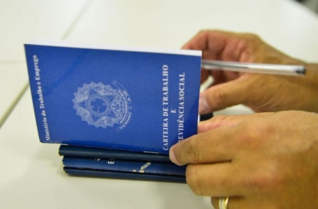 Governo divulga aumento de emprego precário como se fosse notícia boa