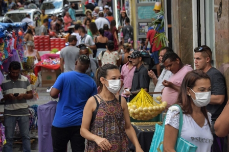 Sem direitos, trabalhadores informais ficam mais expostos ao coronavírus e à crise