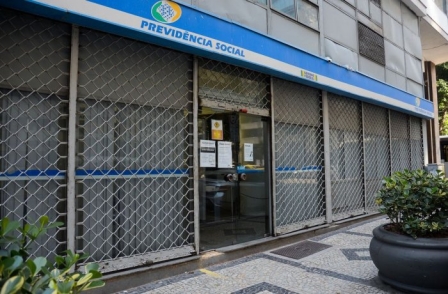 Governo Bolsonaro publica novas regras para concessão do BPC