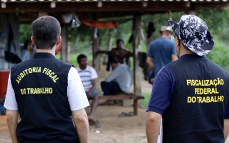 Sem fiscais e sem orçamento, não há fiscalização trabalhista, alertam entidades