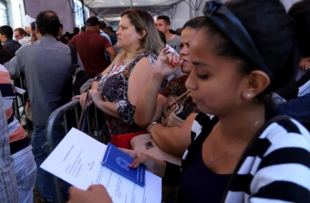 Lula sanciona lei de igualdade salarial entre homens e mulheres na mesma função