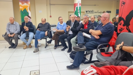 Sindicatos da FTM-RS debatem desenvolvimento em reunião do Macrossetor da Indústria da CUT-RS