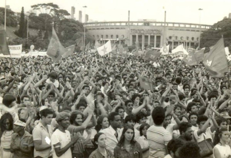 Primeiro comício das Diretas Já completa 40 anos: tortuoso caminho de volta à democracia