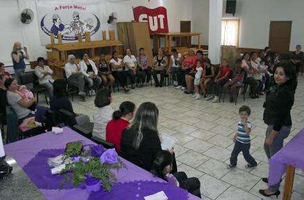 Sapiranga: Mulheres metalúrgicas debatem lutas e avanços